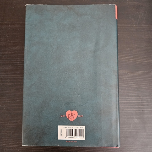 The Book of Cold Cases by Simone St. James book - Picture 2 of 6